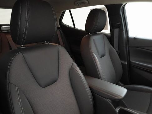 Used 2023 Buick Encore GX Select w/ Sport Touring Package image 23