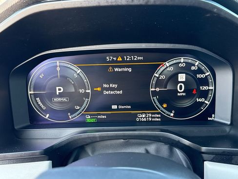 Used 2023 Mitsubishi Outlander SEL image 29