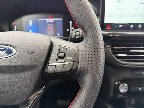 Used 2026 Ford Escape ST-Line w/ Tech Pack #1 image 14