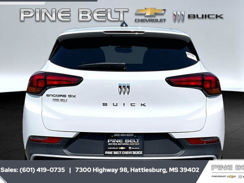 Used 2024 Buick Encore GX Preferred FWD image 4