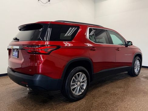 Used 2023 Chevrolet Traverse LT AWD/4WD image 6