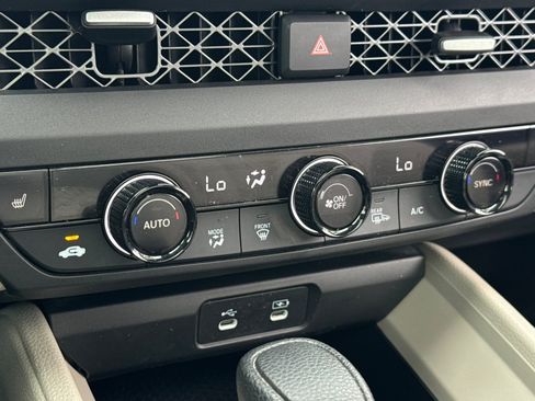 Certified 2023 Honda Accord EX image 18