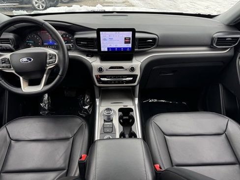 Certified 2023 Ford Explorer XLT w/ Equipment Group 202A image 6