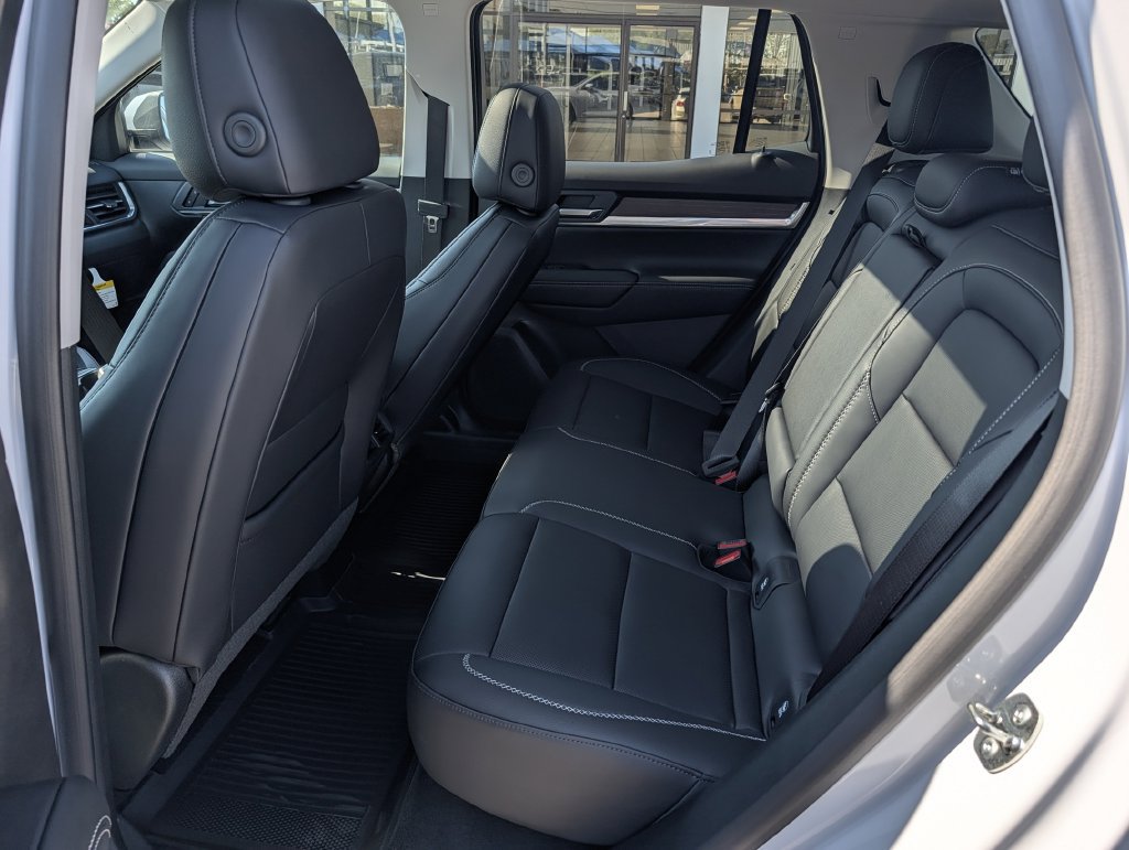 New 2027 GMC Terrain Denali w/ LPO, Floor Liner Package AWD/4WD image 26