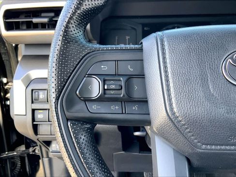 Certified 2026 Toyota Tacoma SR5 RWD image 23
