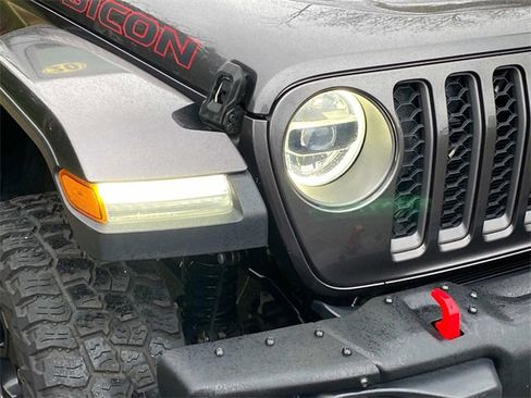 Used 2020 Jeep Gladiator Rubicon image 4