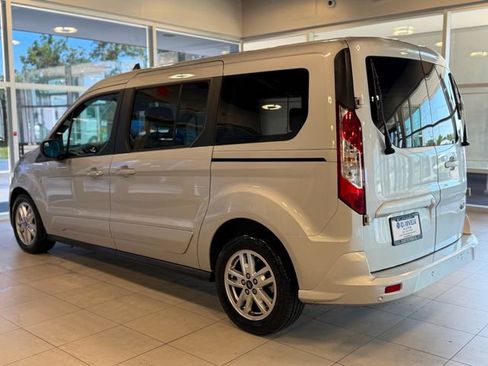 Used 2019 Ford Transit Connect XLT FWD image 14