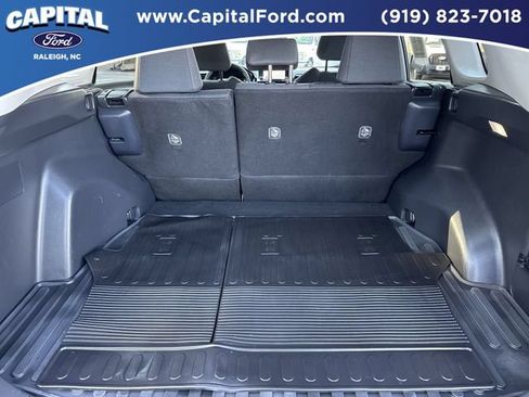 Used 2025 Toyota RAV4 LE AWD/4WD image 16