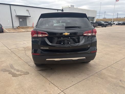 Used 2022 Chevrolet Equinox LT image 3
