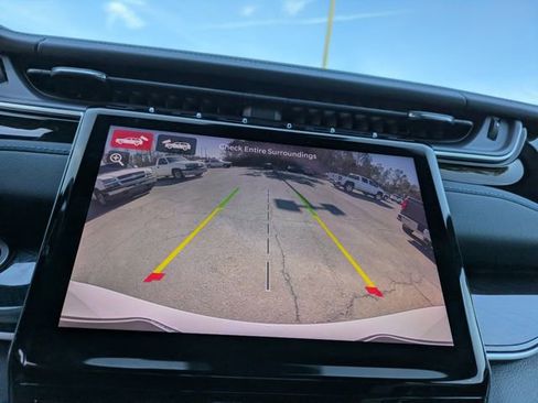 Used 2022 Jeep Grand Cherokee Trailhawk image 22