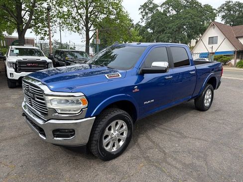 Used 2019 RAM 2500 Laramie AWD/4WD image 12