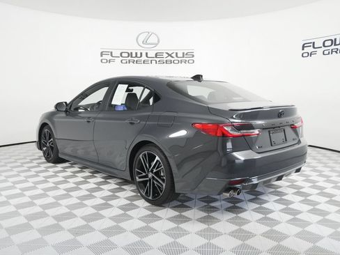 Used 2025 Toyota Camry XSE FWD image 5