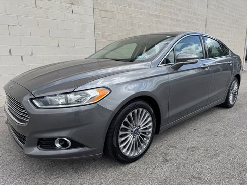 Used 2013 Ford Fusion Titanium image 1