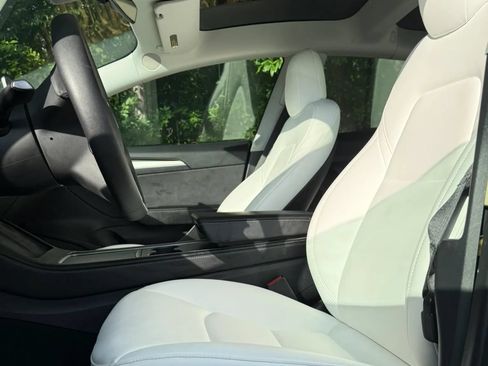 Used 2021 Tesla Model 3 Long Range AWD/4WD image 5