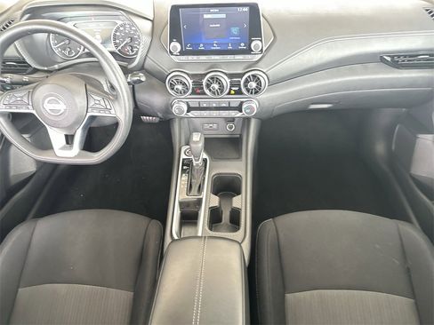 Used 2023 Nissan Sentra SV image 16