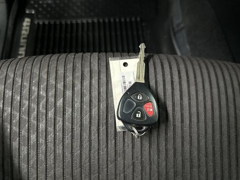 Used 2016 Toyota 4Runner Trail image 38