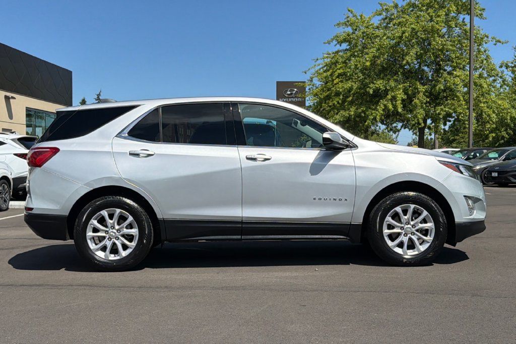 Used 2020 Chevrolet Equinox LT AWD/4WD image 3