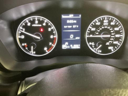 Certified 2025 Subaru Forester Premium AWD/4WD image 21