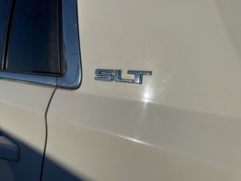 Used 2015 GMC Yukon SLT w/ Open Road Package image 8