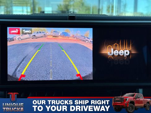 Used 2024 Jeep Wrangler Unlimited Rubicon 392 image 35