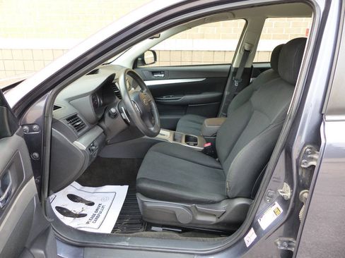 Used 2014 Subaru Outback 2.5i w/ Popular Package #1A AWD/4WD image 21