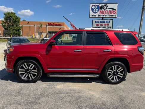 Used 2016 Toyota 4Runner Limited AWD/4WD image 2