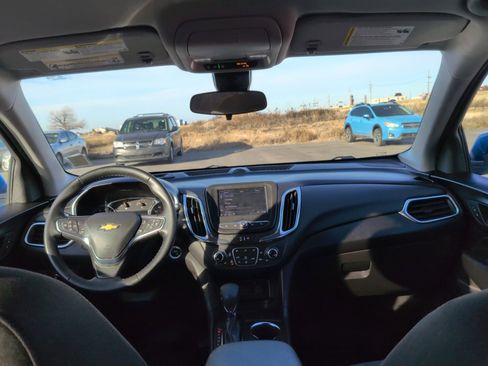 Used 2024 Chevrolet Equinox LT image 18