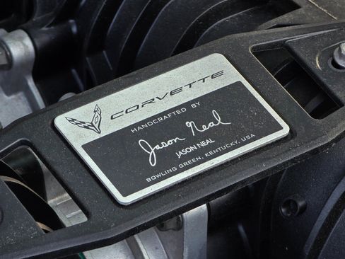 Used 2025 Chevrolet Corvette Z06 RWD image 30
