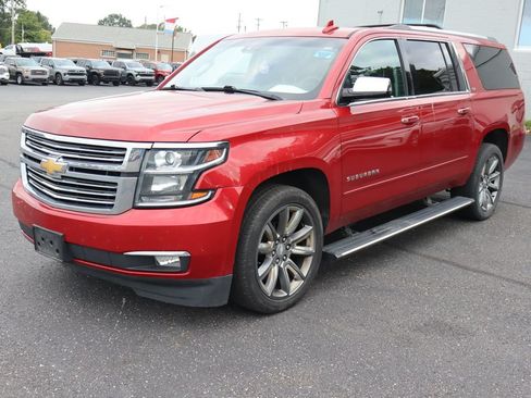 Used 2015 Chevrolet Suburban LTZ AWD/4WD image 2