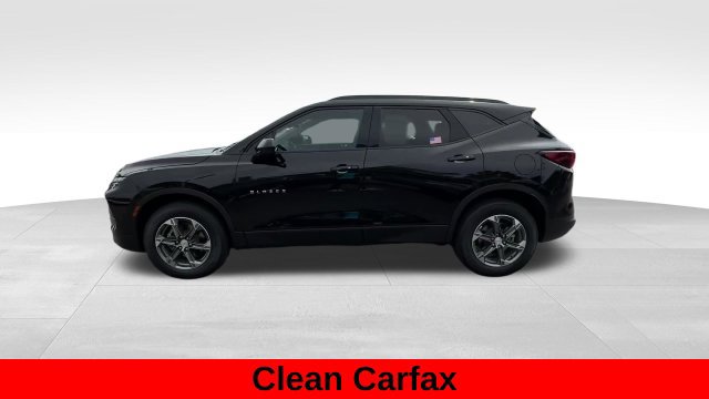 Used 2024 Chevrolet Blazer LT w/ Convenience Package FWD image 3