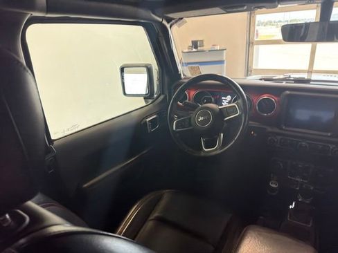 Used 2021 Jeep Wrangler Unlimited Rubicon AWD/4WD image 27