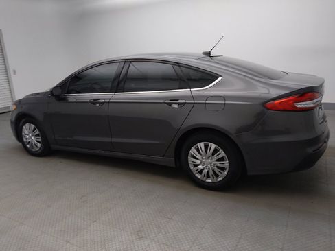 Used 2019 Ford Fusion S FWD image 3