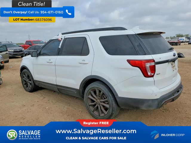 Used 2017 Ford Explorer XLT w/ Equipment Group 202A FWD image 3