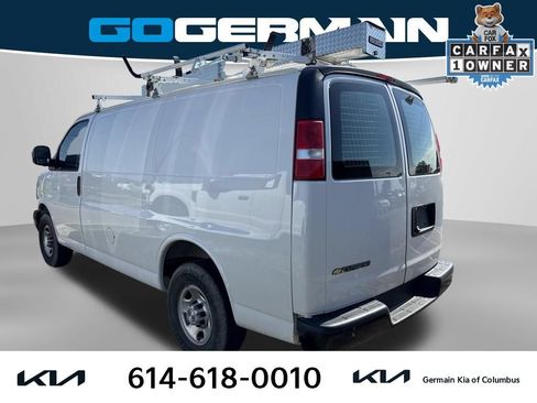 Used 2019 Chevrolet Express 2500 w/ Driver Convenience Package RWD image 2