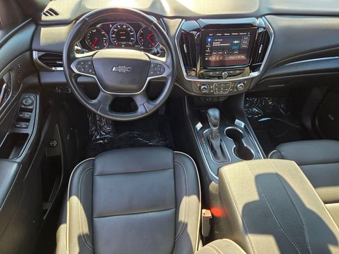 Used 2023 Chevrolet Traverse Premier w/ Redline Edition FWD image 12