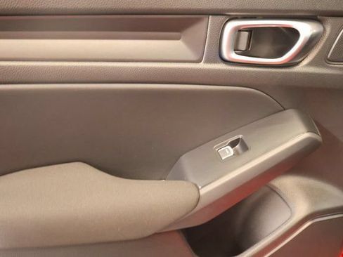Used 2025 Honda Civic Sport image 27