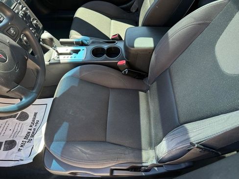 Used 2005 Pontiac G6 GT w/ Premium Value Package FWD image 11