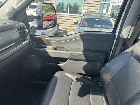 Used 2024 Ford F350 Lariat w/ Lariat Ultimate Package AWD/4WD image 17