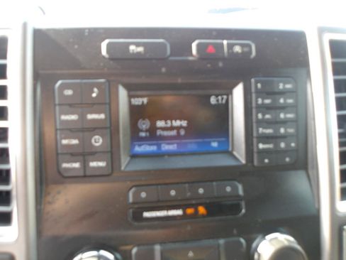 Used 2015 Ford F150 XLT w/ Equipment Group 301A Mid RWD image 21