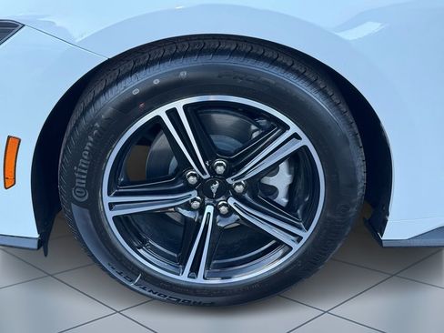 New 2025 Ford Mustang EcoBoost image 5