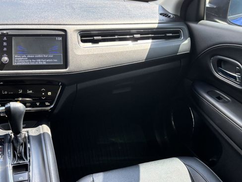 Used 2020 Honda HR-V EX-L image 36