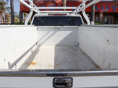 Used 2020 Chevrolet Silverado 2500 W/T w/ WT Convenience Package RWD image 9