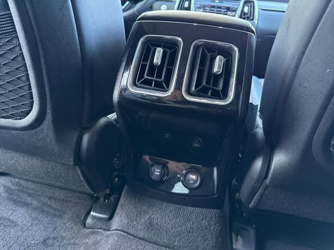 Used 2022 Kia Sorento SX image 15