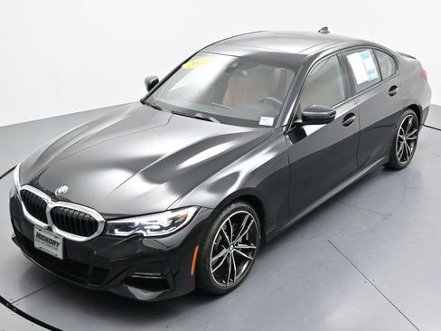 Used 2022 BMW 330i xDrive Sedan w/ M Sport Package AWD/4WD image 43