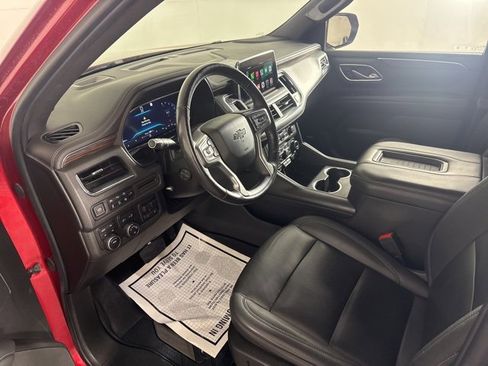 Used 2022 Chevrolet Tahoe Z71 w/ Luxury Package image 19