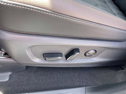 New 2026 Nissan Pathfinder Platinum FWD image 26