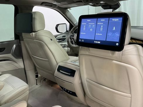 Used 2021 Cadillac Escalade ESV Sport Platinum w/ Heavy-Duty Trailer Package AWD/4WD image 26