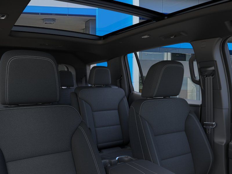 New 2027 Chevrolet Traverse LT w/ Sun and Wheel Package FWD image 48