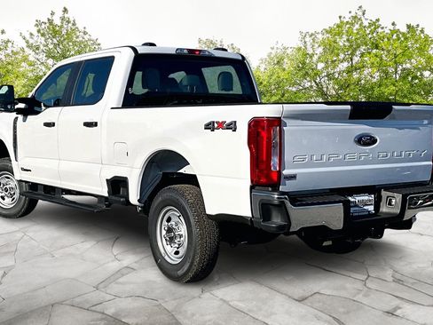 New 2026 Ford F250 XL image 3