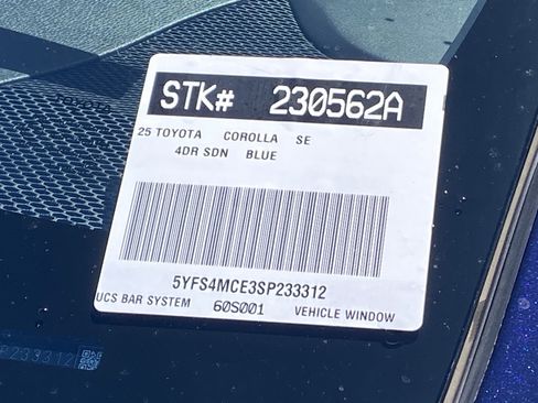 Certified 2025 Toyota Corolla SE image 31